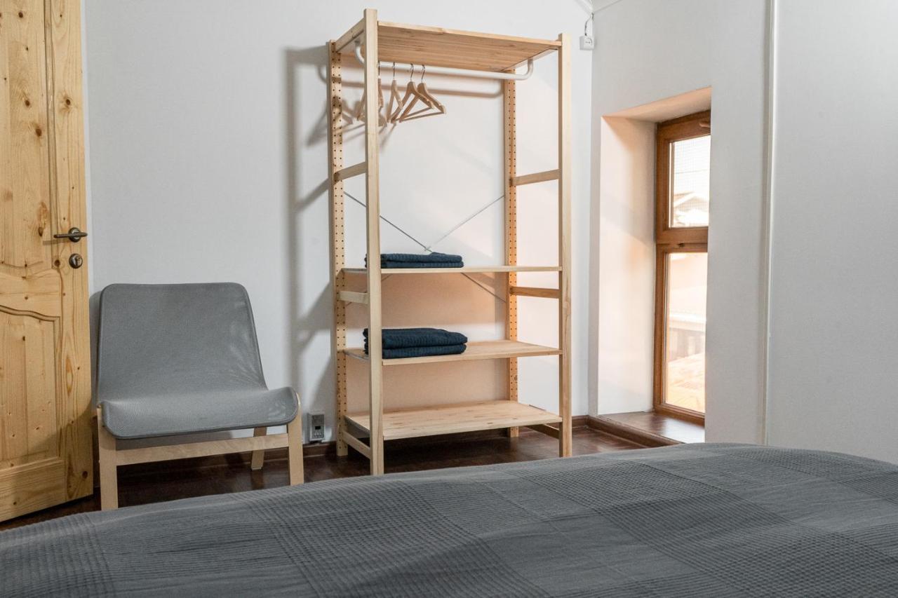 Modern Loft Lighthouse Hostel คาราโคล ภายนอก รูปภาพ